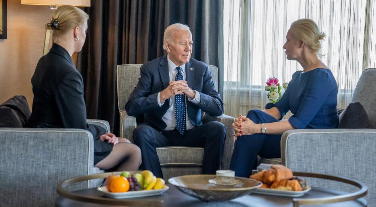 Joe Biden spotkał się z żoną i córką Nawalnego. Utrzymał deklarację ukarania Rosji
