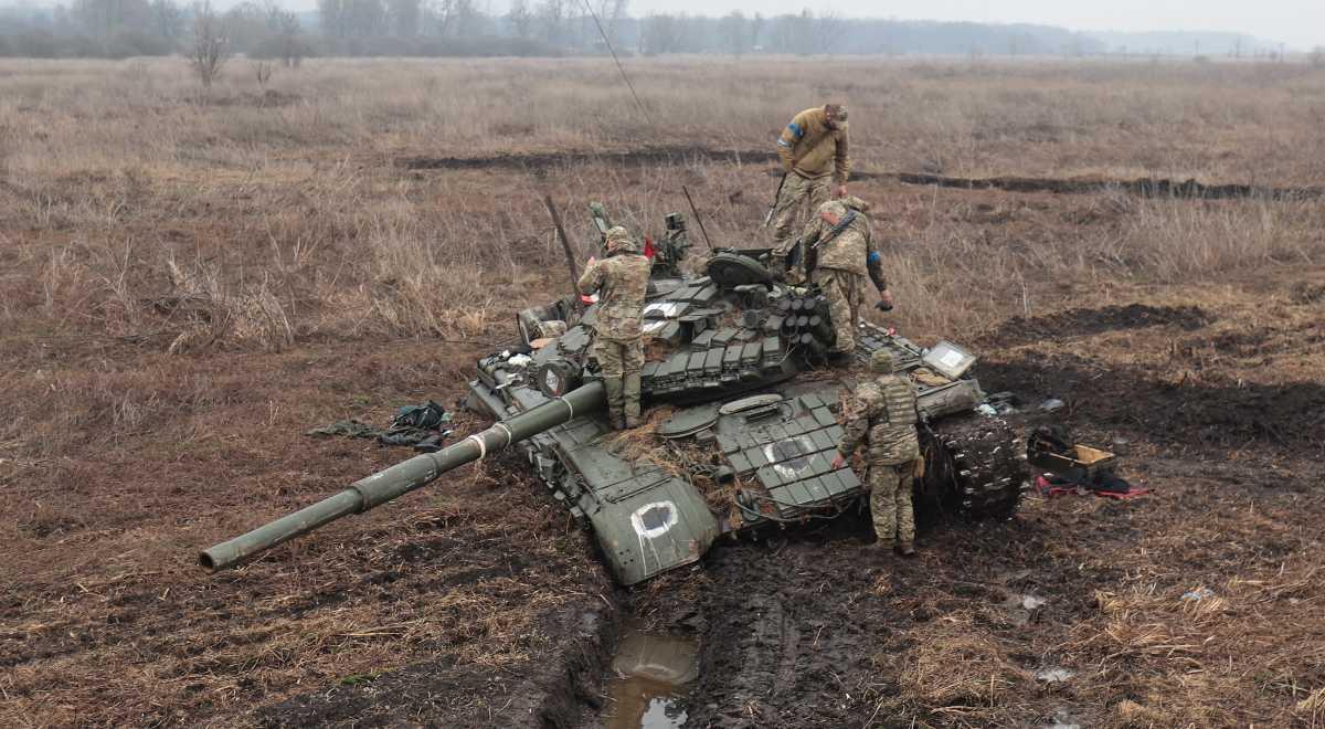 Rosyjskie wojska wycofują się na Białoruś. Celem odzyskanie sprawności bojowej