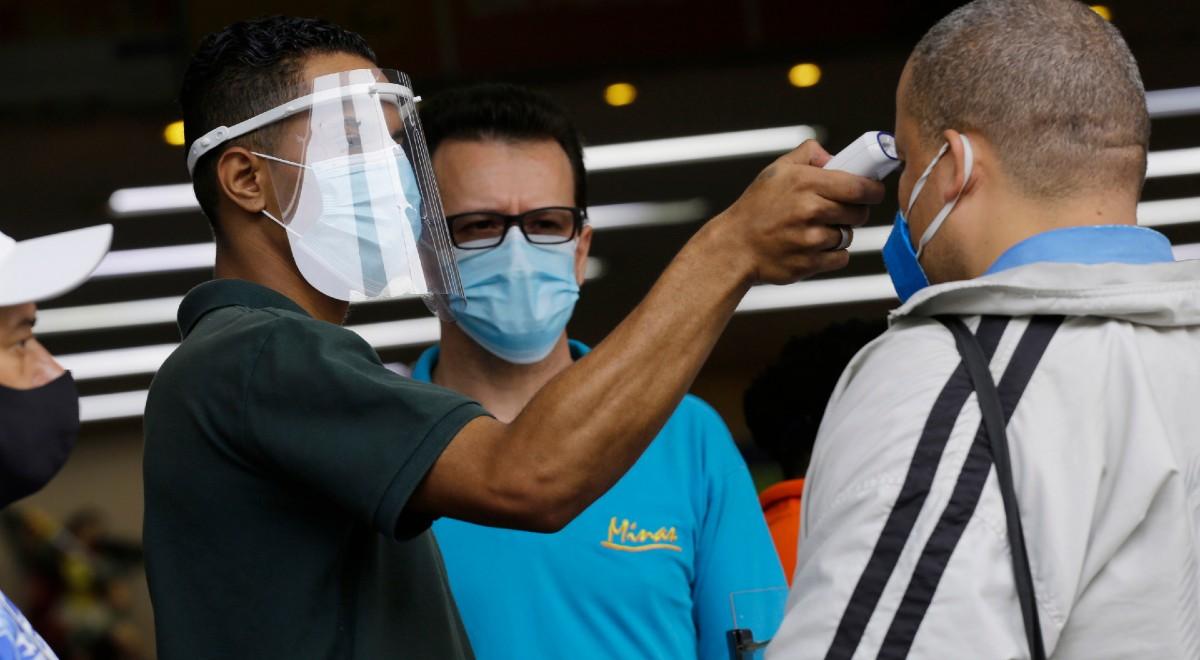 Ponad 4 mln zakażeń koronawirusem w Brazylii. Eksperci: to niedoszacowanie