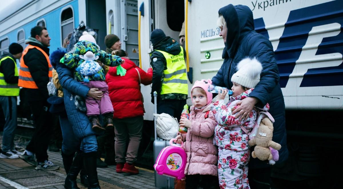 Exodus Ukraińców na Zachód. Z kraju uciekło przed wojną już milion osób