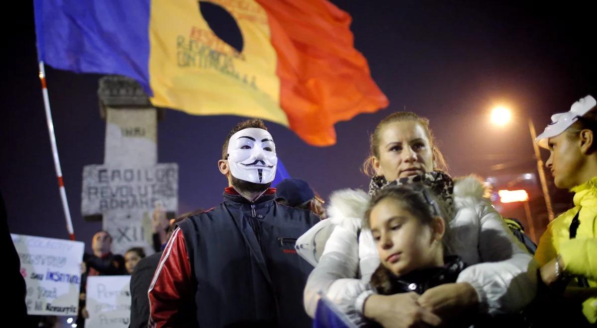 Tragedia w klubie nocnym w Bukareszcie. Trzeci dzień manifestacji 