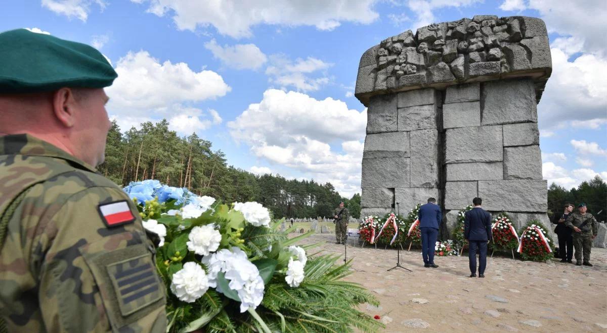 80. rocznica bohaterskiego buntu więźniów w Treblince. Prezydent Duda: próbowali zatrzymać ludobójstwo