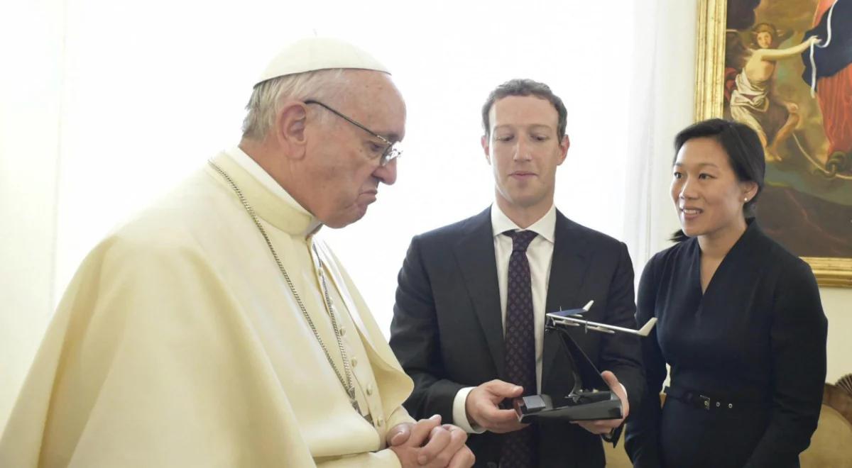 Założyciel Facebooka Mark Zuckerberg na audiencji u Papieża Franciszka. Rozmawiali o pomocy najbiedniejszym