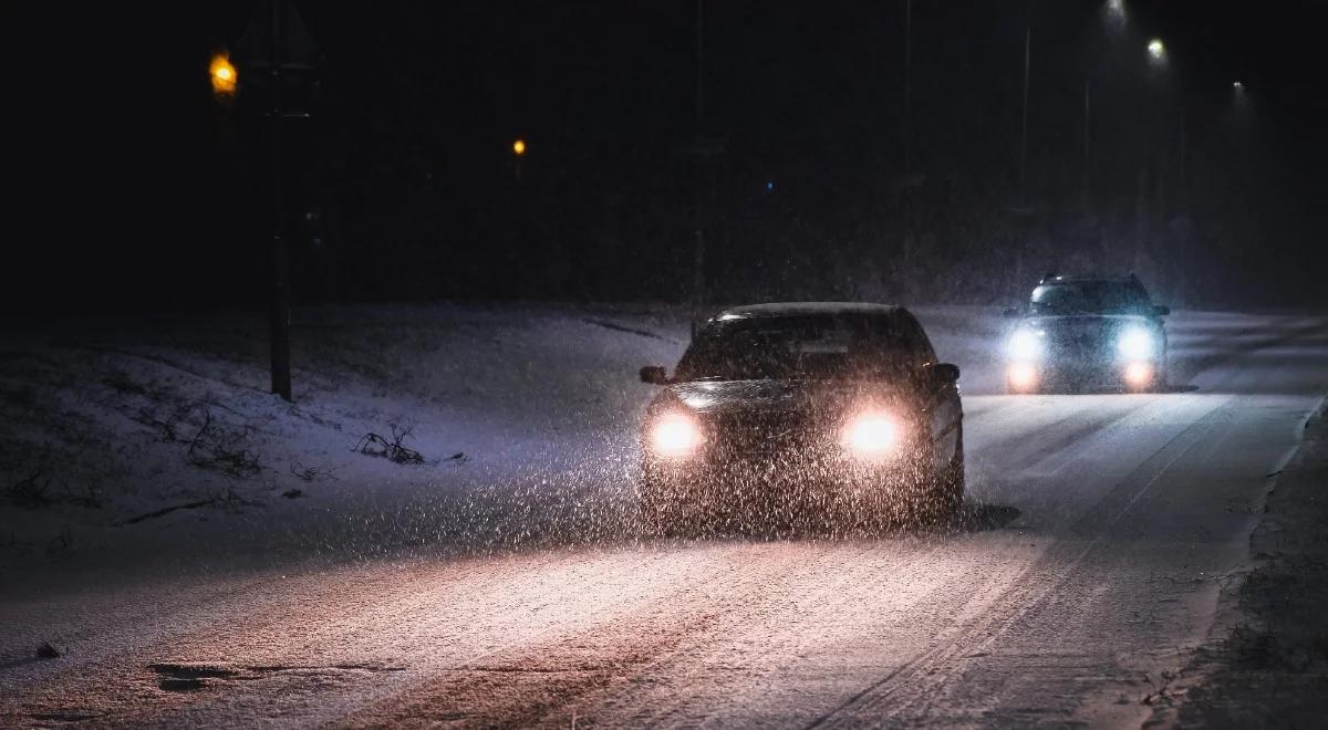 Pogoda: ostry atak zimy. Będzie bardzo ślisko na drogach, ostrzeżenia IMGW