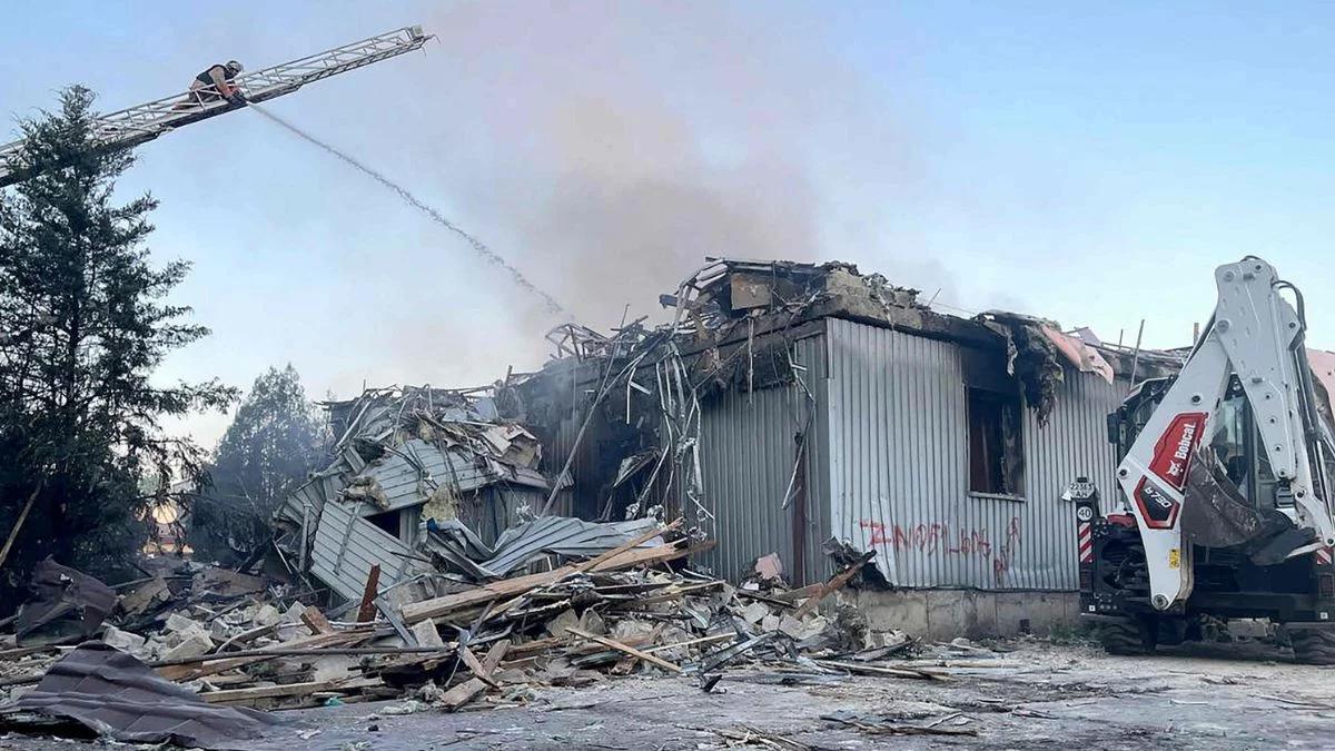 Rosjanie zrzucili na centrum miasta półtonową bombę. Są zabici i ranni