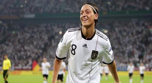Niemcy i Włosi pojadą na Euro 2012