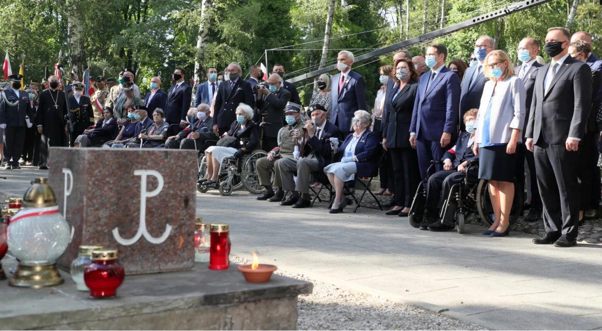 Przed pomnikiem Gloria Victis zawyły syreny. Uczczono pamięć bohaterów powstańczego zrywu