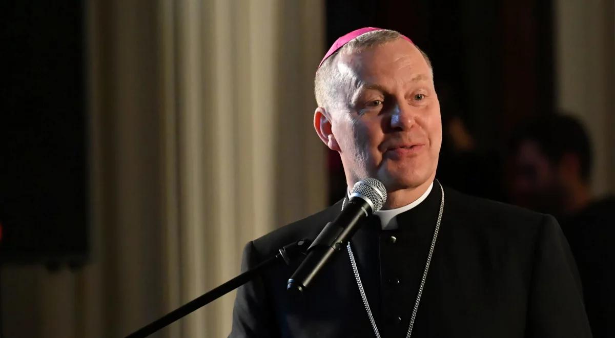 Uroczystość Objawienia Pańskiego. Bp Piotr Turzyński: Bóg przychodzi do wszystkich ludzi