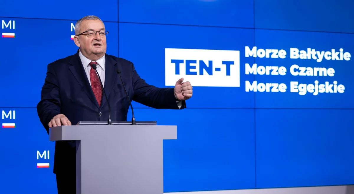 Via Carpatia dodana do Transeuropejskiej Sieci Transportowej. "Wpisuje się w szlak Trójmorza"