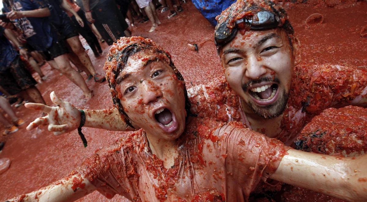 Tomatina 2017. Bitwa na pomidory przy nadzwyczajnych środkach ostrożności