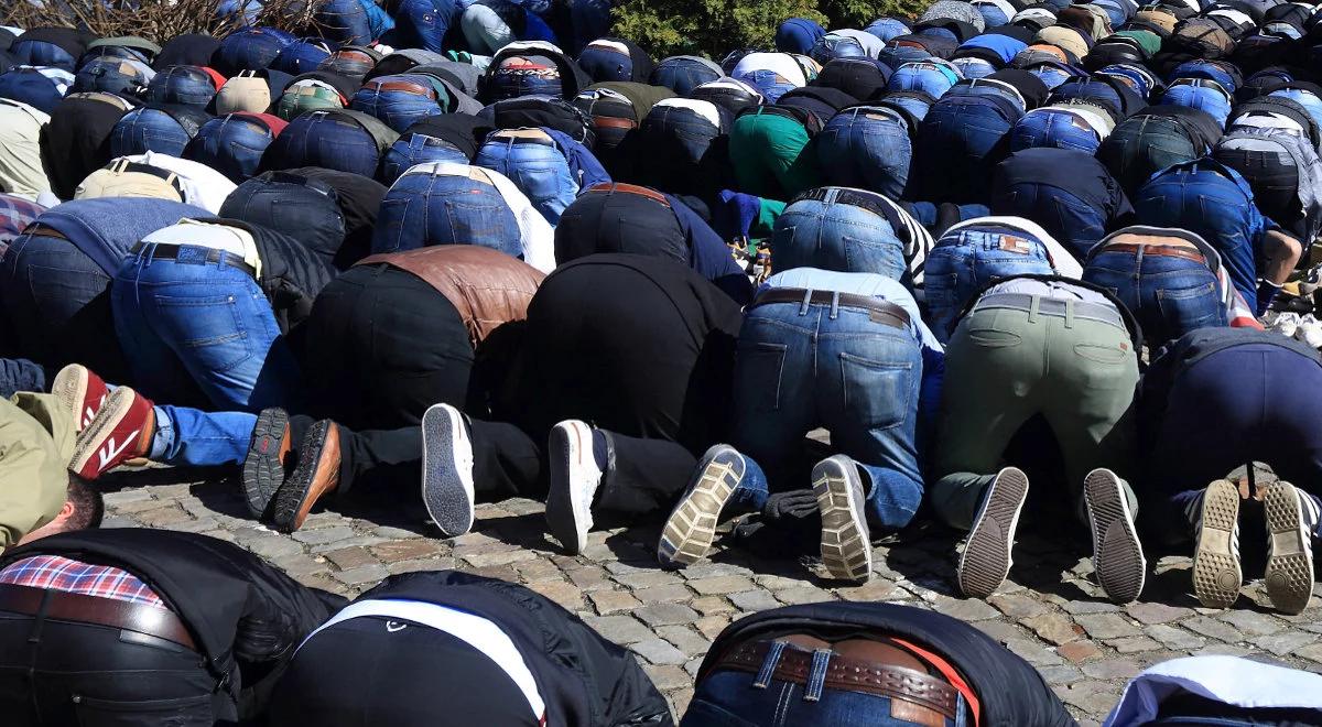 Niemcy: radykalni islamiści werbują nowych zwolenników wśród uchodźców