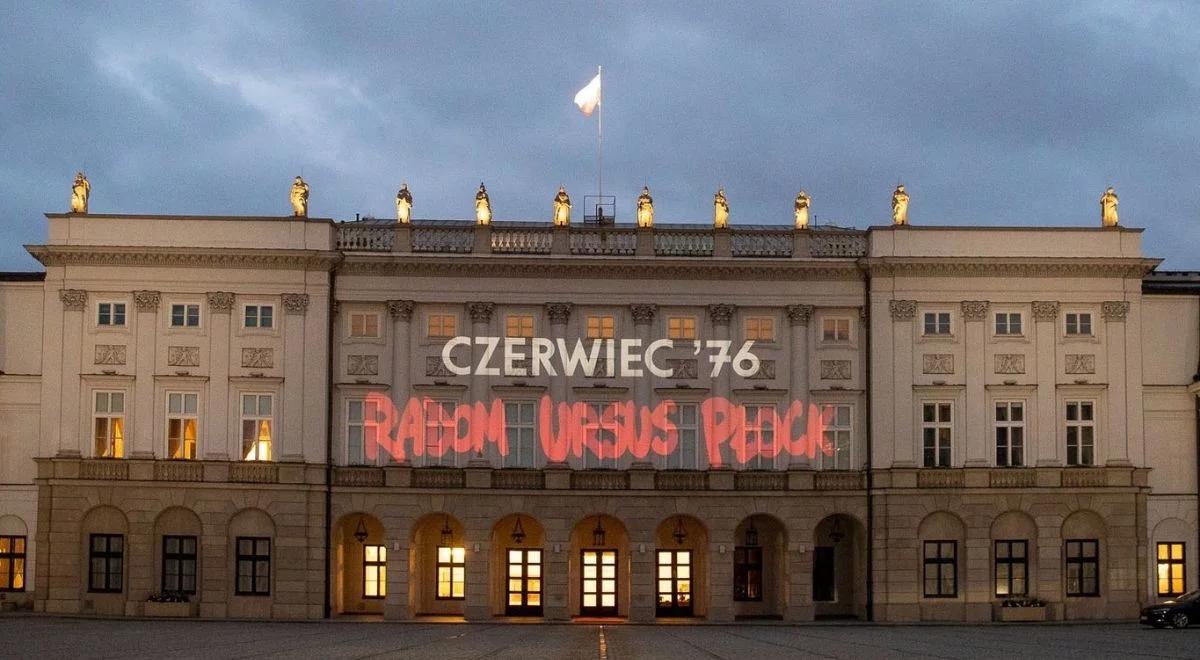 Okolicznościowa iluminacja na fasadzie Pałacu Prezydenckiego. Upamiętniono bohaterów Czerwca '76