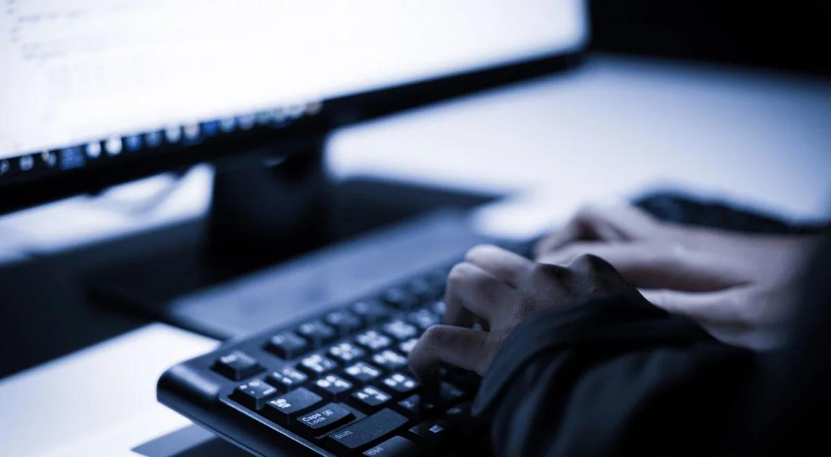 Atak hakerski na polskie instytucje rządowe. NASK: cyberprzestępcy powiązani z rosyjskim wywiadem