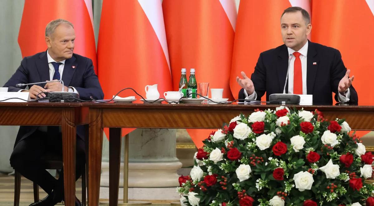 Donald Tusk apeluje na Radzie Gabinetowej. Co dalej z 800+ dla Ukraińców?