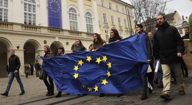 Rośnie napięcie na Ukrainie. Ukraińcy za umową z Unią Europejską