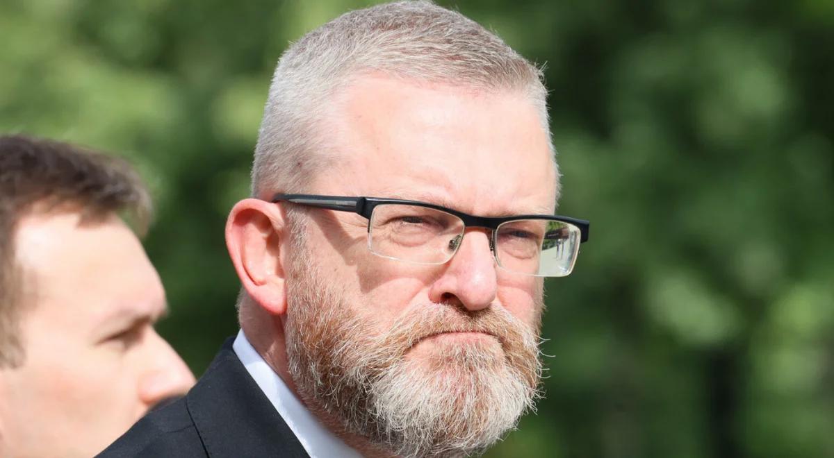 Nawrocki odpowiedział Braunowi. Partia: Boże, miej w opiece Polskę!