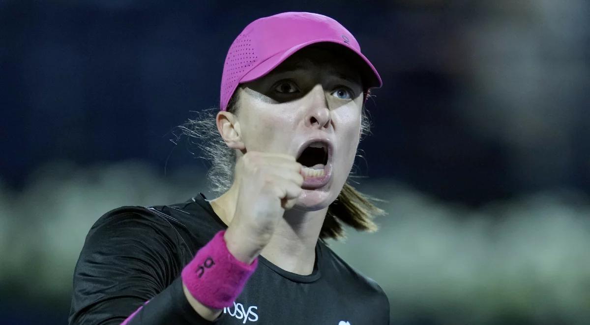 WTA Dubaj. Iga Świątek - Anna Kalinska. Kiedy i o której półfinałowy mecz Polki?