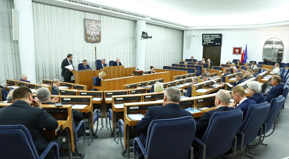 Senat przyjął ustawę o obniżeniu pensji posłów i senatorów o 20 procent