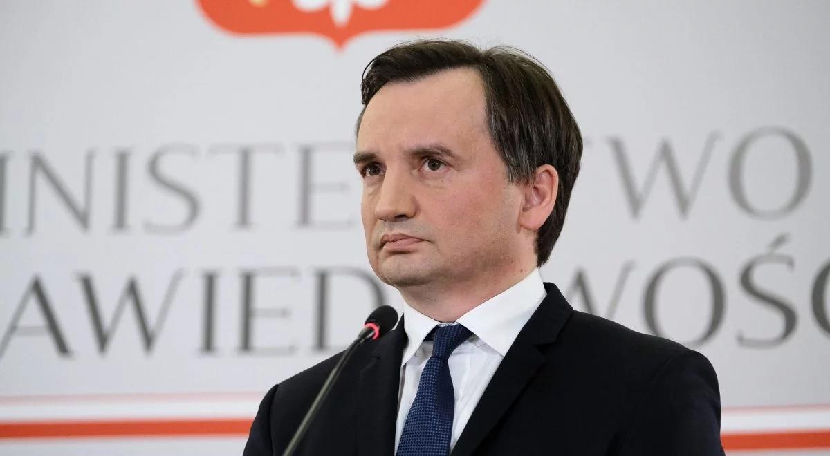 "Uderzenie  »Brodą«". Tygodnik o kulisach ataku na ministra sprawiedliwości