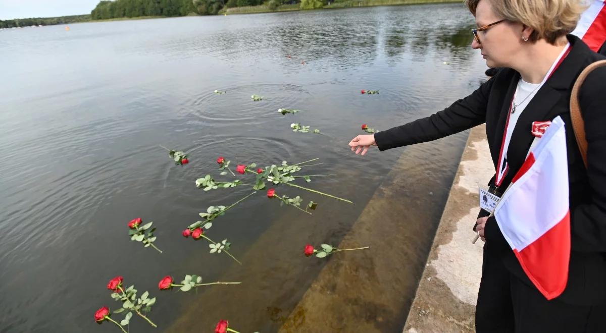 Upamiętniono ofiary i więźniarki obozu Ravensbrück. "Sprawcami zbrodni byli niemieccy naziści"