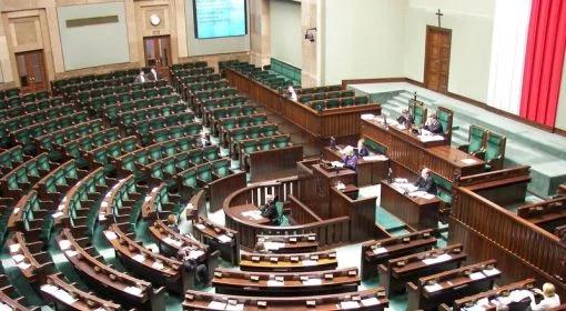 Wielka selekcja przy Wiejskiej. Które projekty ustaw mają największe szanse?
