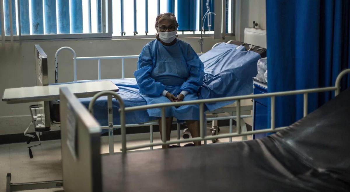 Blisko 25 tys. ofiar śmiertelnych we Francji. Najnowszy bilans pandemii