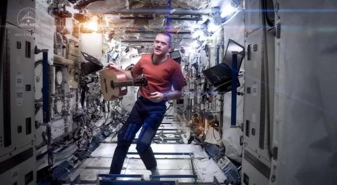 Astronauta Chris Hadfield kończy zawodową karierę