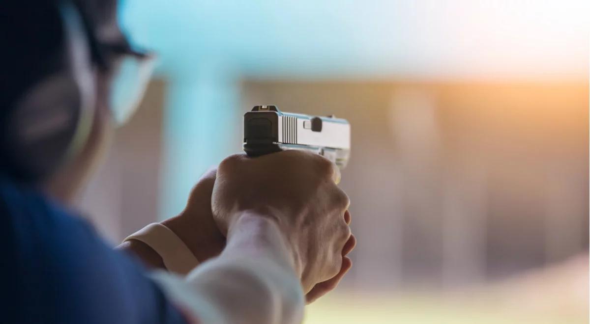Instruktor strzelectwa: masakry w USA są tam, gdzie nie można używać broni