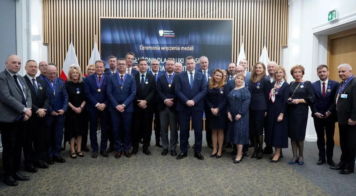 Wręczenie medali „Zasłużony dla Nauki Polskiej Sapientia et Veritas”. Czarnek: chodzi o to, by szukać prawdy