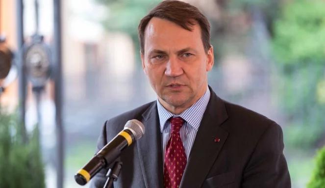 Sikorski odpowiada Ławrowowi: trzeba się wycofać ze sponsorowania seperatyzmu