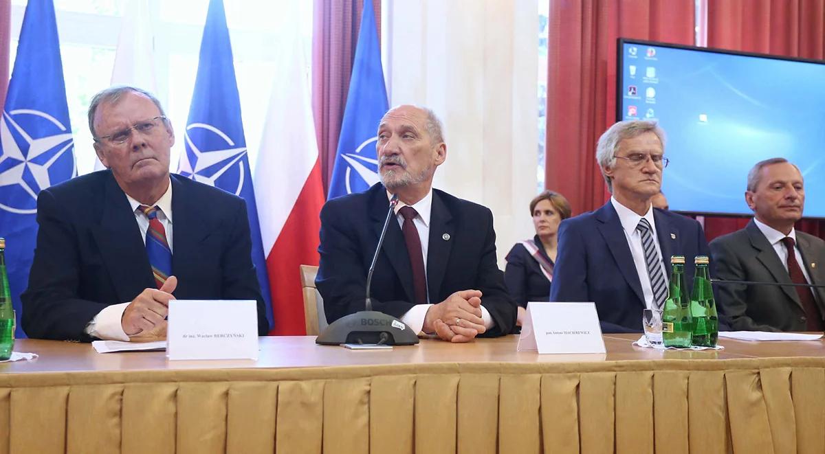 Wiceszef MON: Wacław Berczyński bez wpływu na przetarg dotyczący Caracali, widział dokumentację