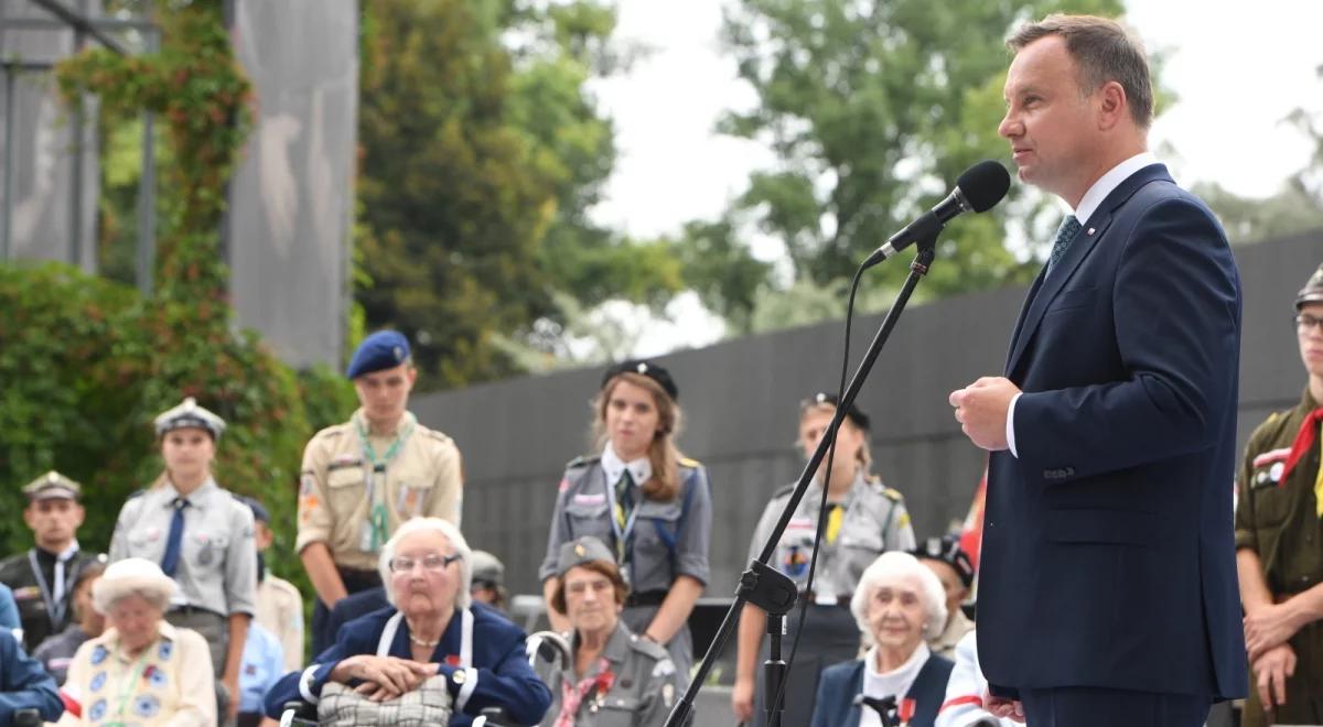 Prezydent wręczył odznaczenia państwowe m.in. bohaterom powstania warszawskiego