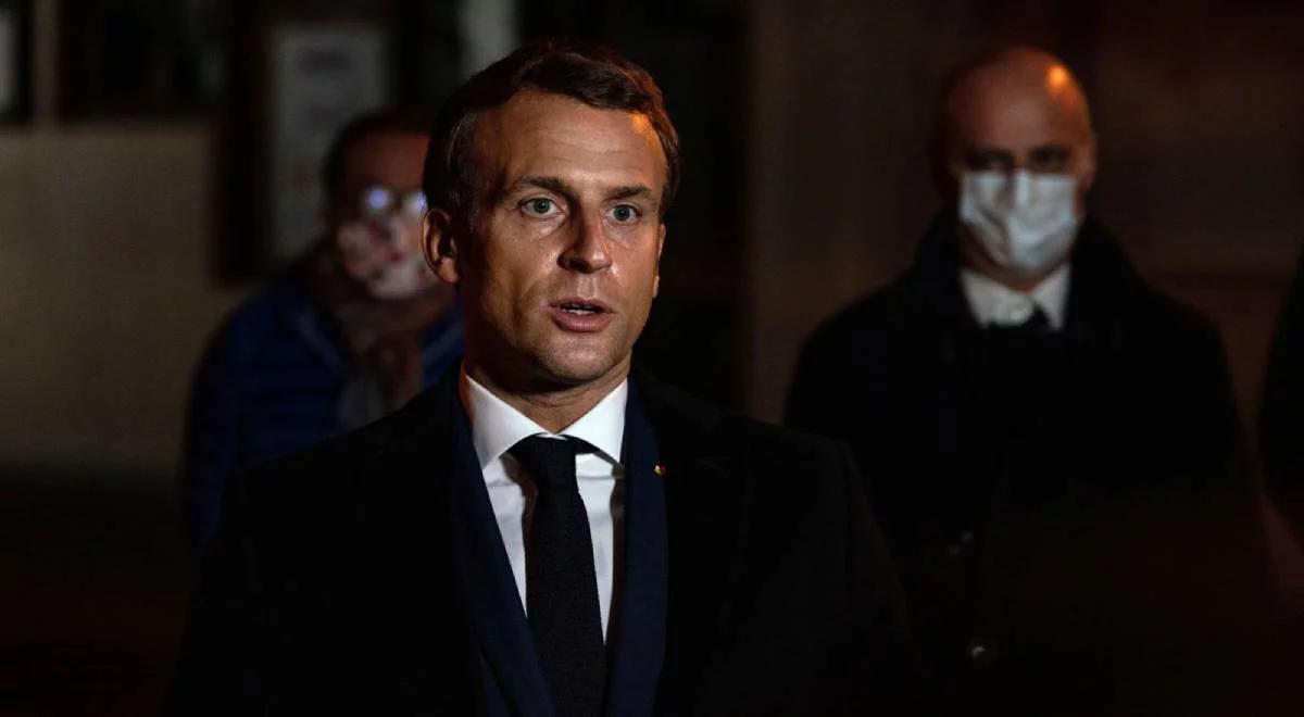 "Islamistyczny atak terrorystyczny". Prezydent Francji o zabójstwie nauczyciela k. Paryża