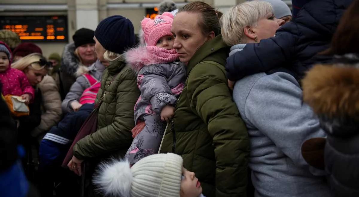 "Dzieci błagały, żeby ich nie porzucać". Nauczycielka z Ukrainy uratowała 30 podopiecznych z sierocińca