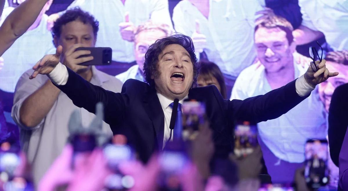 Javier Milei wygrywa wybory. "Rozpoczyna się budowa wielkiej Argentyny"