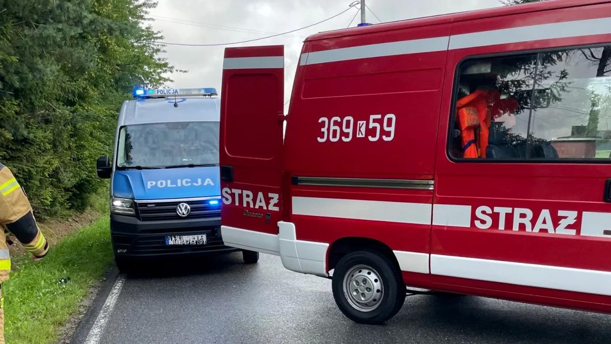 Wypadek w Olszynach. 11-latek wjechał pod ciężarówkę. Chłopiec nie żyje