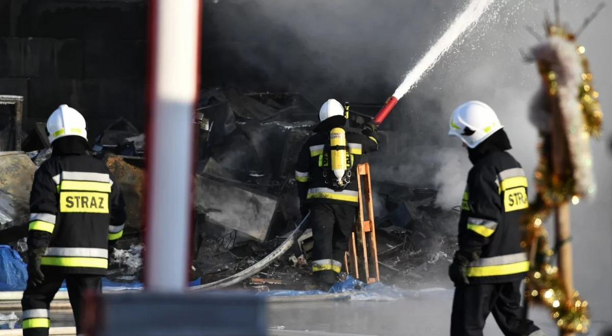 Świętokrzyskie: duży pożar składowiska tzw. elektrośmieci pod Kielcami