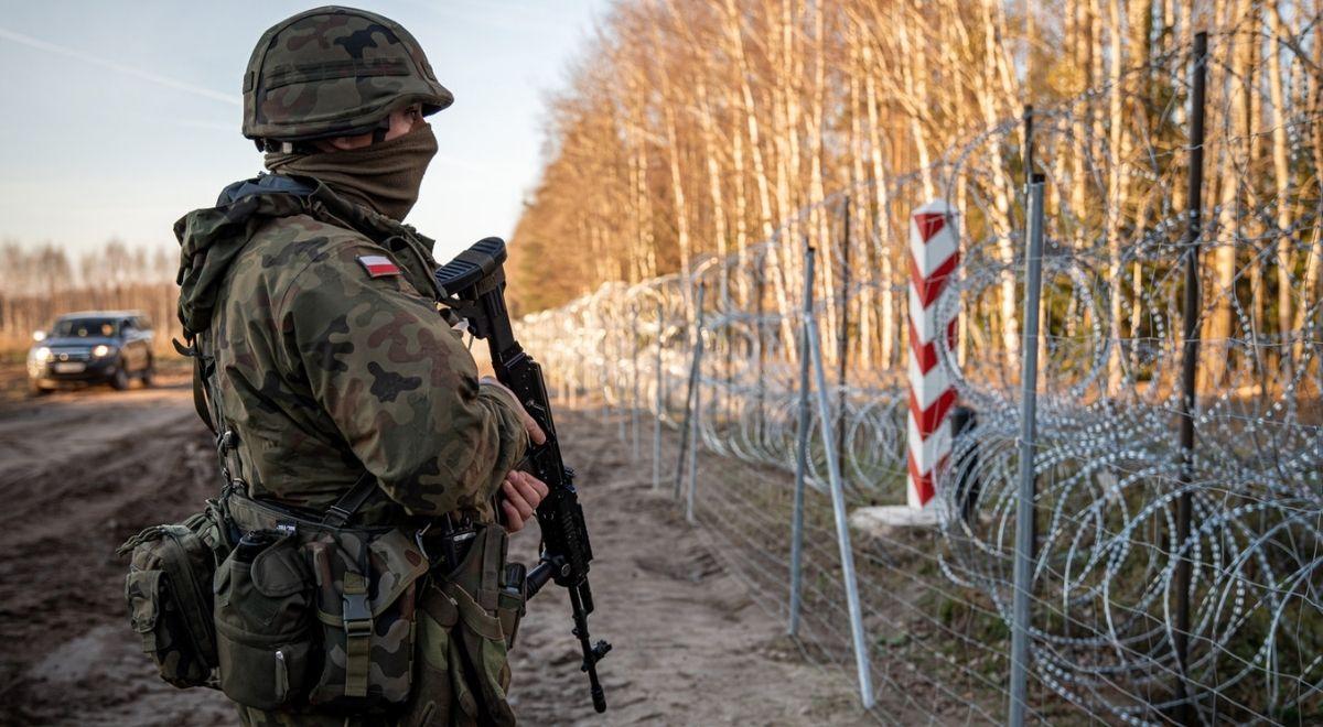 Wojsko wspiera Straż Graniczną na granicy z Białorusią. "Dbamy o bezpieczeństwo wszystkich Polaków"