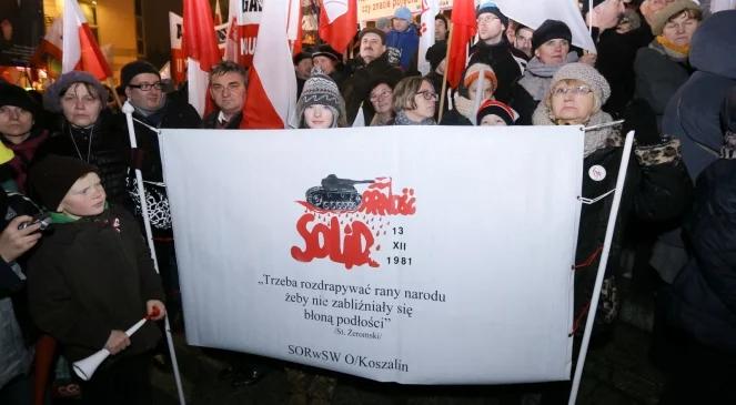 Jarosław Kaczyński: idziemy dla Polski. Marsz PiS w rocznicę stanu wojennego 