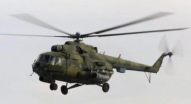 Polscy piloci Mi-17 ćwiczą trudne loty w Stanach