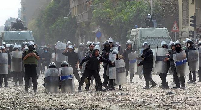 Egipt: policja użyła gazu wobec manifestantów