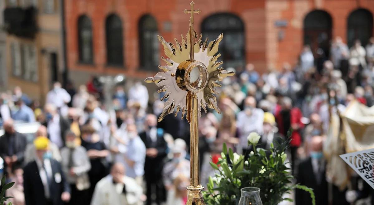 Dziś Boże Ciało. "Manifestujemy, że chcemy się podzielić tym, co mamy dobrego"