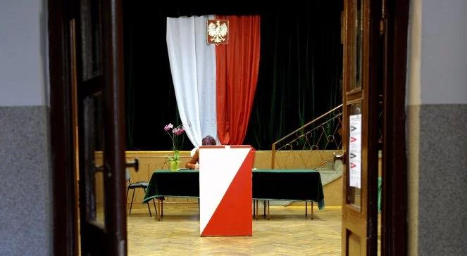 70-latek zatrzymany. Podłożył bombę przed lokalem wyborczym? 