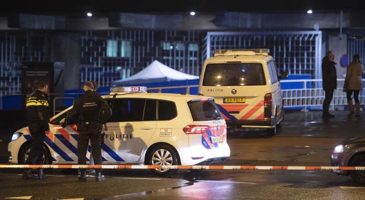 Strzelanina przed bankiem w Amsterdamie. Napastnik zginął, przechodzień ranny