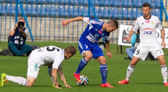 Ekstraklasa: GKS Bełchatów wywozi trzy punkty z Chorzowa. Ruch wciąż dołuje