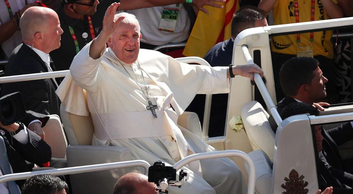 Światowe Dni Młodzieży. Setki tys. osób na Drodze Krzyżowej z Franciszkiem 