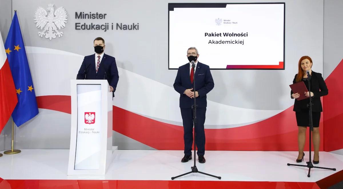 "Zapewni wolność nauki i wyrażania przekonań". Wiceminister edukacji o pakiecie wolności akademickiej