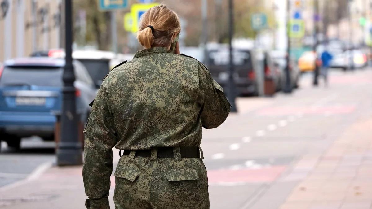 Rosja: rozpoczął się werbunek kobiet do oddziałów szturmowych