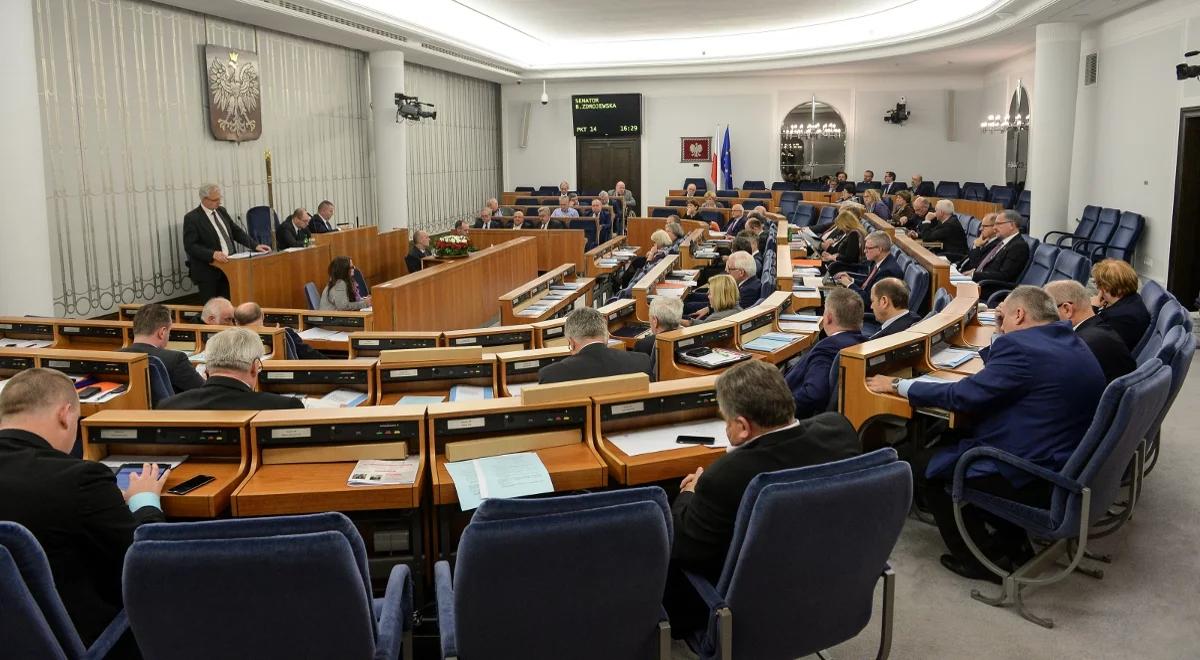 Senat przyjął bez poprawek ustawę o wsparciu kobiet w ciąży i rodzin "Za życiem"