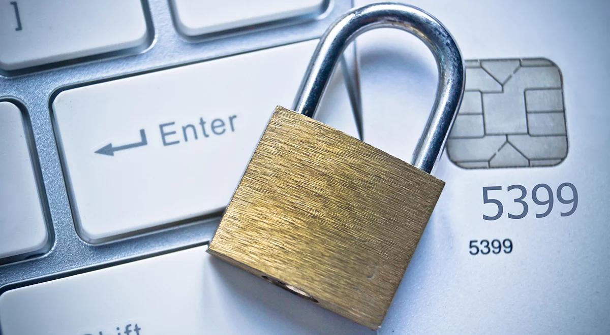 Atak hakera na Plus Bank zachwieje zaufaniem do bankowości internetowej?